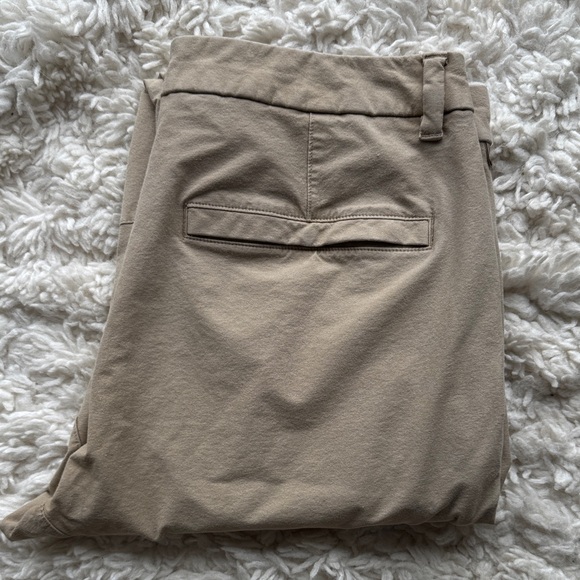 Lululemon Commission Pants - Picture 1 of 8
